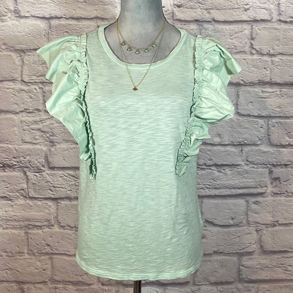 Express winged sleeve blouse